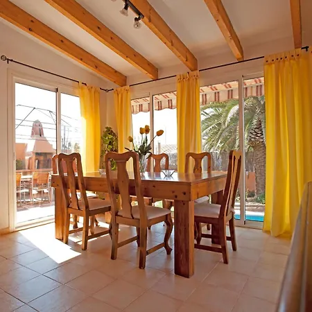 Cerezos Private Pool