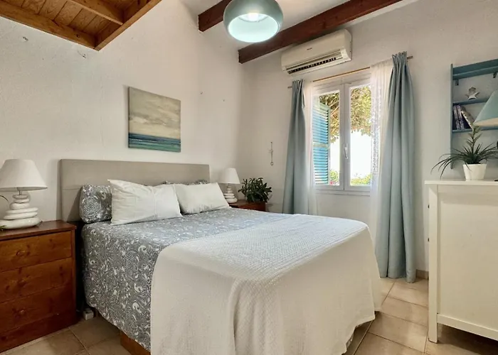 Cerezos Private Pool Willa *